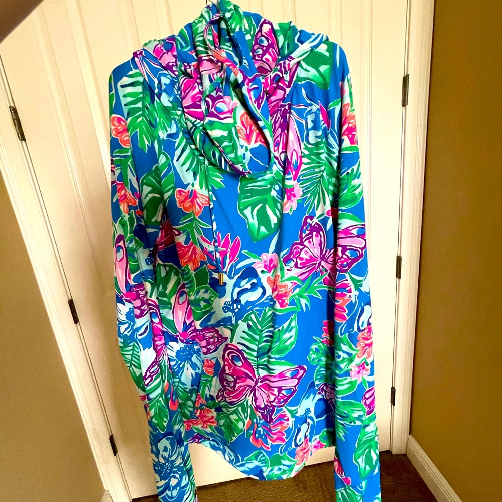 Lilly Pulitzer XS built in mask long sleeve